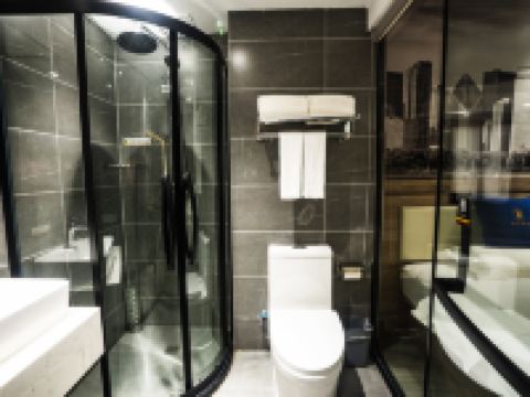 速8精选酒店(抚顺北站将军店)