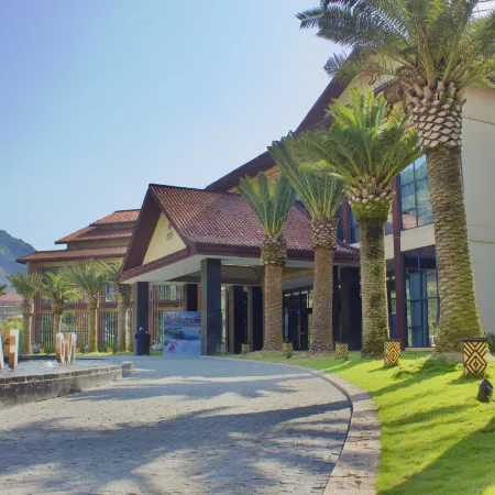Amazing Orchid Pavilion Hotspring Hotel.