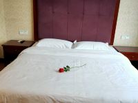 绿景商务酒店(泸州阿富尔连锁店) - 特惠大床房