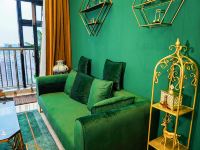 江门Minn酒店 - 绿色轻奢复式大床主题房