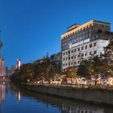 Benrat Hotel