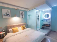 Shanhaishiguang Luxury Hotel Hotel in zona Xiaowuxia Scenic Area