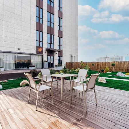 Atour Hotel (Haifeng West Road, Wuyue Square ,Hai Yan )