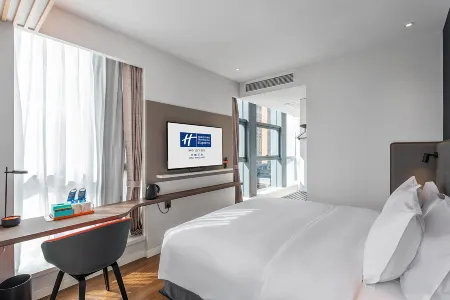 Holiday Inn Express Dali Xiaguan