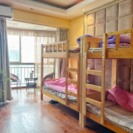 Yiwang Shiguang Yiwen Youth Hostel