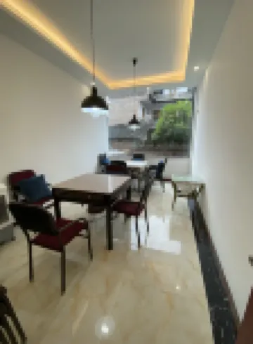 Hong Yaxin Round Inn