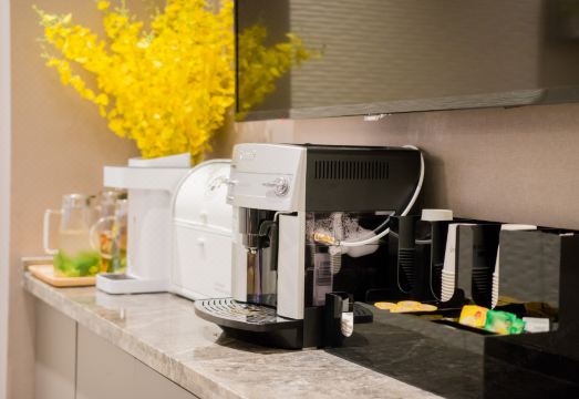 베이징 서부 기차역 홈인 호텔