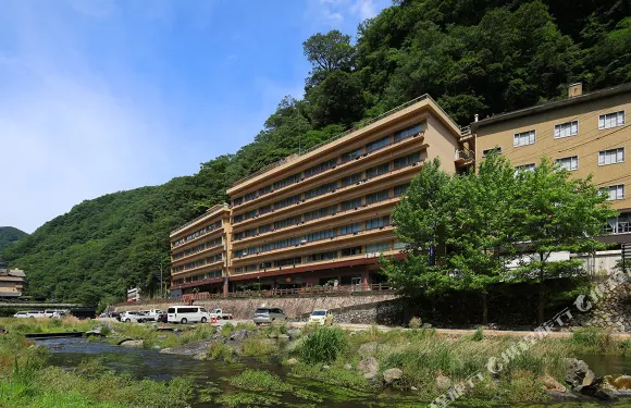 湯原菊之湯國際觀光飯店