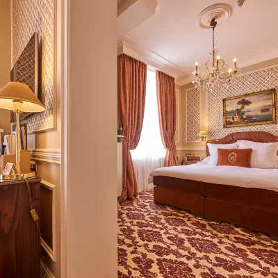 Relais & Châteaux Hotel Heritage Hotels near Genuese Loge