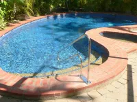 Mango Tree Holiday Apartments - Beach