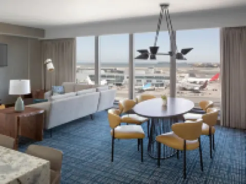 グランド ハイアット アット SFO ミルブレーのホテル