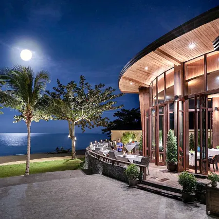 Khanom Beach Resort and Spa