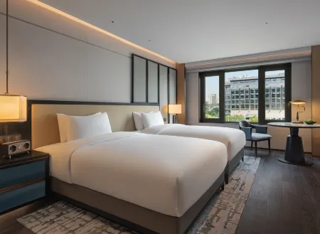 Empark Prime Hotel Wangfujing Отели рядом с достопримечательностью «Beiding Niangniangmiao»