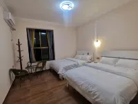 Lian shan he feng xiao zhu min shu Hotels in Lianshan