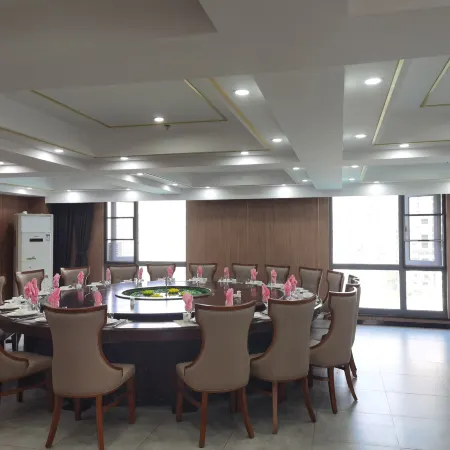 QICHUN TIAN XI HOTEL