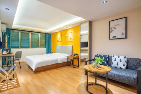 HLJDBAIYUNJICHANGRENHEDIAN Отели рядом с достопримечательностью «Guangdong Polytechnic Normal University (Baiyun Campus)»