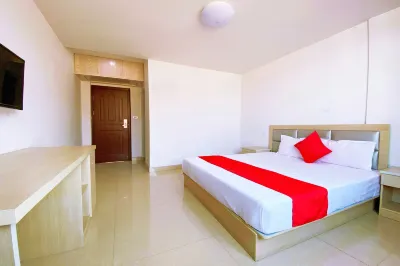 Sanqingshan Qianzi Hotel