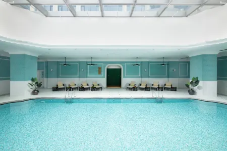 Lisboeta Macau-Maison L’OCCITANE Отели рядом с достопримечательностью «9-ОАСИТЬ СЕМЬЕ ПРЕДЕЛЕНИЕ»