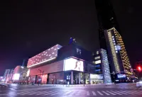 Yueman Hotel (Wuyi Plaza IFS Guojin Center store,)