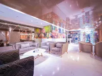 Oum Palace Hotel & Spa Hotels near Old Medina