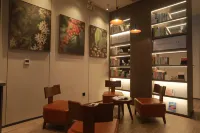 HanTing Hotel (She County Longshandajie) - parking