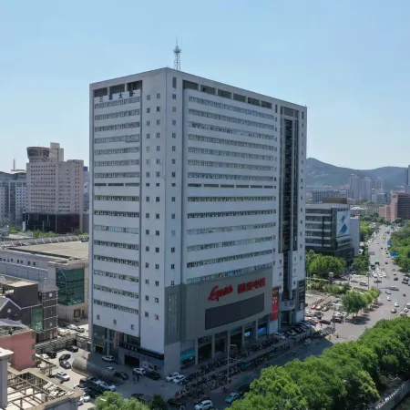 JI Hotel (Jinan Baotu Spring North Gate) Отели рядом с достопримечательностью «Озеро Пяти драконов»