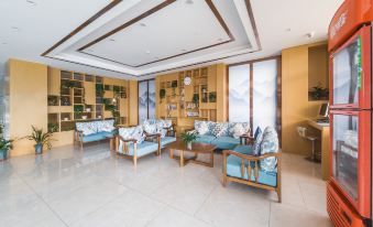GreenTree Inn Huainan Shannan New Area No.2 Middle School Business Hotel