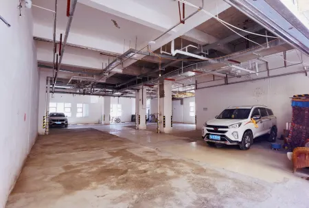 Yajiang Yangga Impression Hotel Отели рядом с достопримечательностью «Hekou Town»