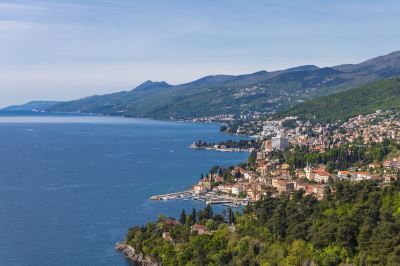 ホテル周辺 ブリストル ホテル オパティアの写真