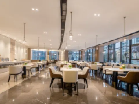 CALIPER HOLIDAY HOTEL LEDONG Hotel a Ledong