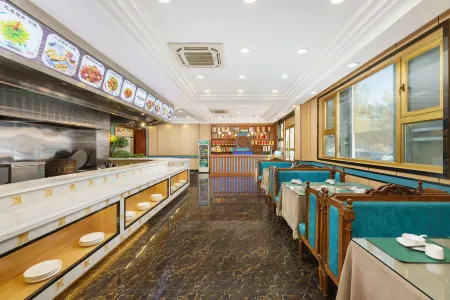 Bo Le Hotel Отели рядом с достопримечательностью «Bortala Polytechnic»