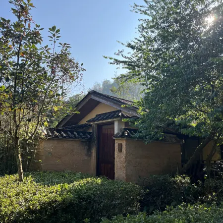 Crosswaters Ecolodge & Spa
