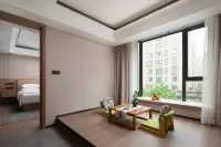 Xianju Skyscraper Atour Hotel