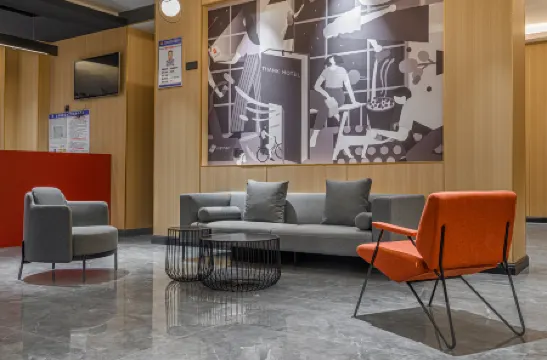 Shankee Hotel (Huangshi Daye People's Hospital Daye Avenue)