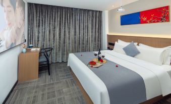 Chaya Hotel (Taiyuan South Station Xuefu Street Subway Station)