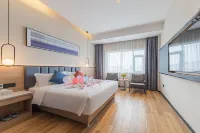 Duobaoli Hotel (Jiefang West Road Qilou Old Street Shop)