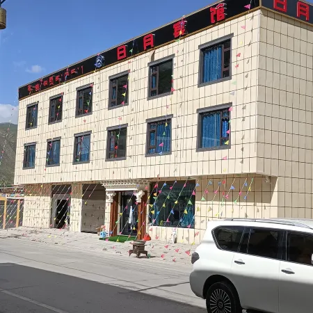 Riyue Hotel