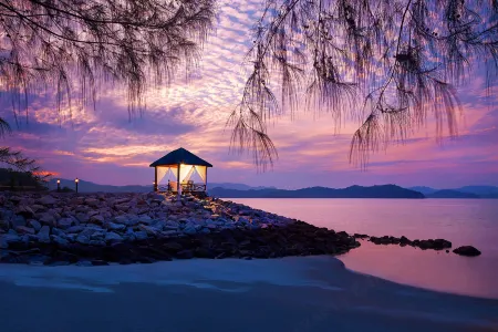 Rebak Island Resort & Marina Langkawi Отели рядом с достопримечательностью «5 Elements»