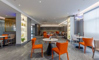Gujing Junlai International Hotel (Chiyu Mansion Branch)
