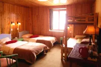 Shangri-La Lao Shay Youth Hostel - Vandrerhjem