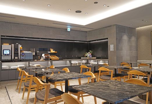 오크우드 호텔 오이케 교토의 넓고 깔끔한 욕실