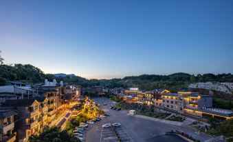 The Wonders of the World Bohai Hotel