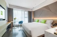 Ibis Styles Hotel (Sihong Sizhou Wuyue Plaza) Hotels in Sihong