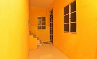 Capital O 90664 Rabi Hotel