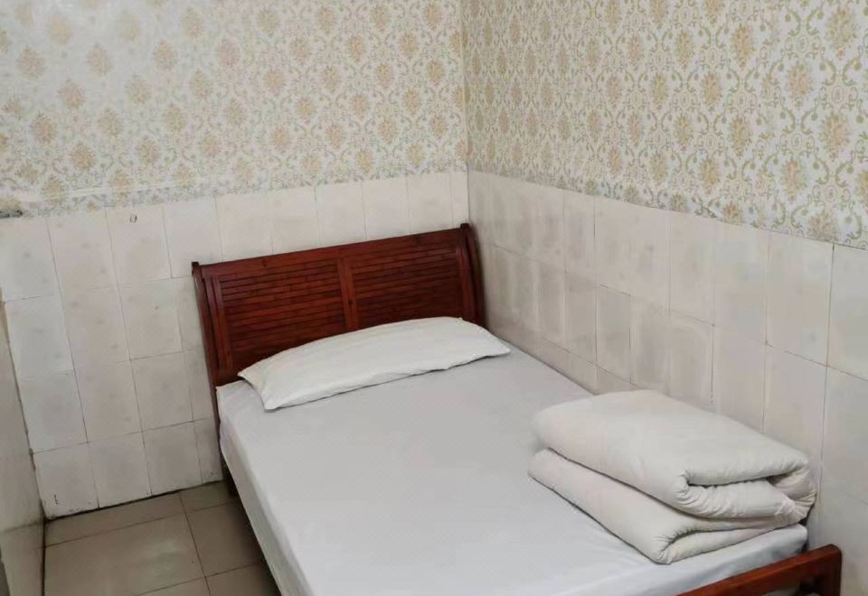 Honghua Hotel Images