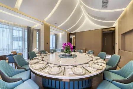 Lanting Yiyuan Hotel (Nanmen Ancient Town) Отели рядом с достопримечательностью «Zhejiang University of Water Conservancy Hydropower (Nanzhang Campus)»