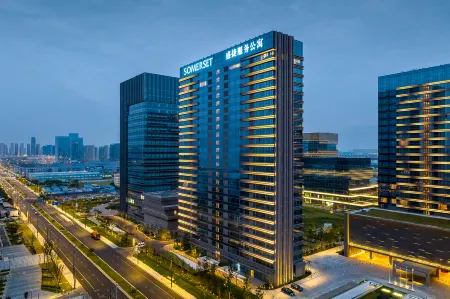 Somerset Suzhou Bay Suzhou Отели рядом с достопримечательностью «Wenzheng College of Soochow University»