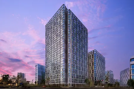 Favour Lakeview Hotel (Chengdu Xibocheng Xinglonghu Branch) Отели рядом с достопримечательностью «Beijing University of Aeronautics and Astronautics»