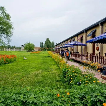 Shanshan Loulan Wine House