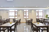 Changbai Mountain Songyunjian Boutique Hotel - breakfast